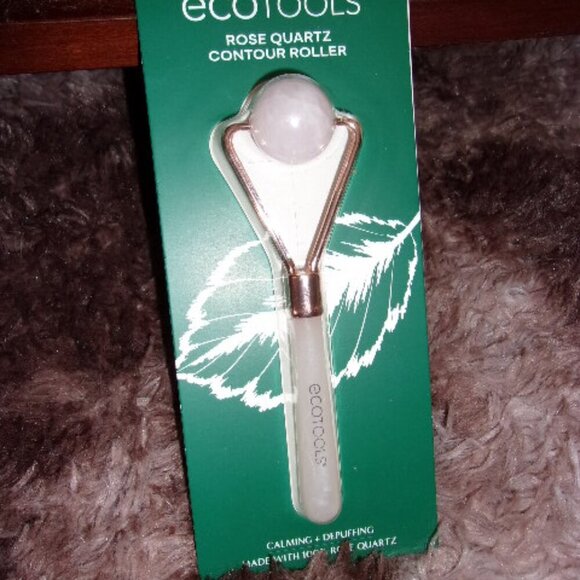 EcoTools Rose Quartz Contour Roller Calming & Depuffing - Picture 3 of 4